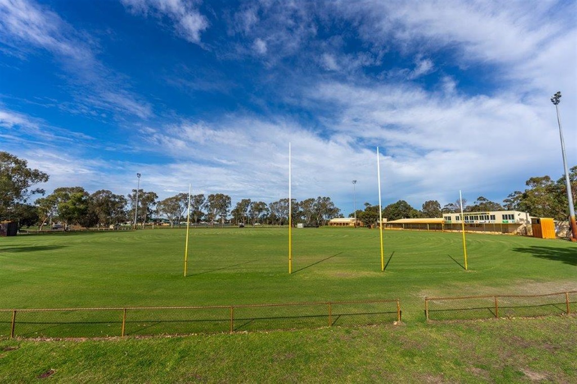 Sir Ross McLarty Sporting Precinct